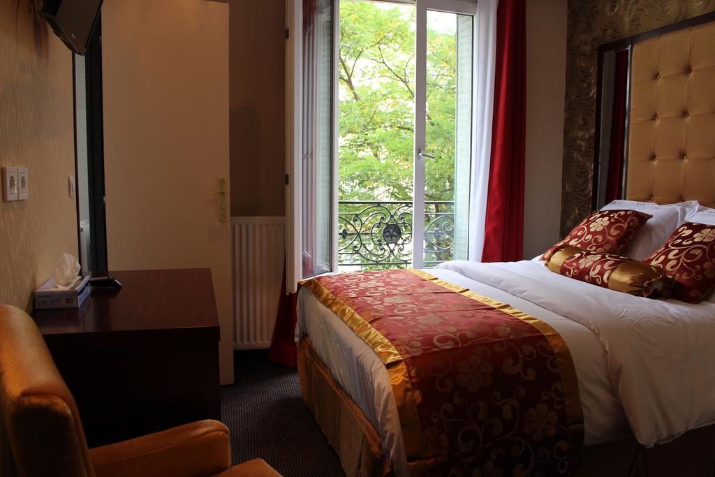 פריז Hotel Des Buttes Chaumont חדר תמונה