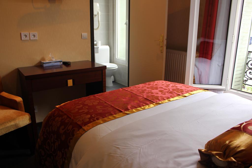 פריז Hotel Des Buttes Chaumont חדר תמונה