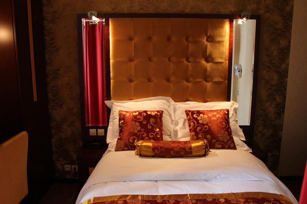 פריז Hotel Des Buttes Chaumont מראה חיצוני תמונה